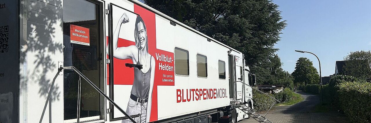 DRK Blutspendedienst West - LKW